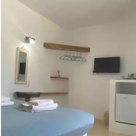 Sakas Residences Karterádos
