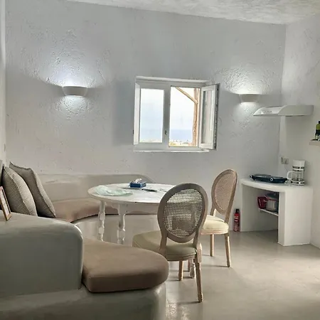 Sakas Residences Apartment