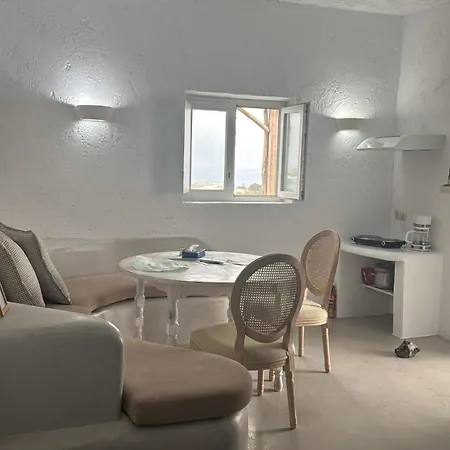 Apartment Sakas Residences