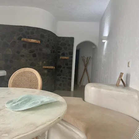 Apartment Sakas Residences Karterados (Santorini)